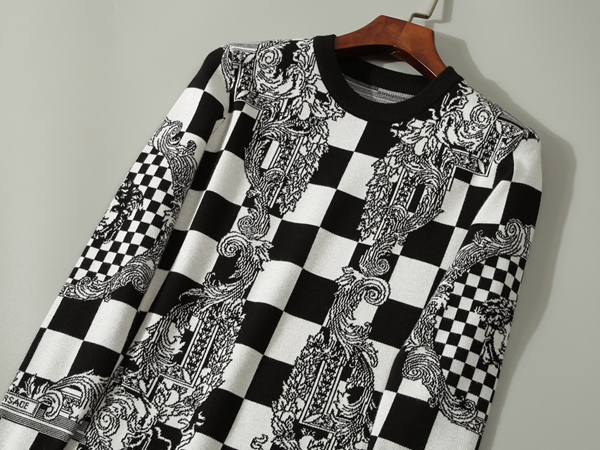 ブランドセーター側面デザイン